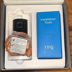 Ring Stick Up Indoor/Outdoor Wire Free Security Camera BRAND NEW
